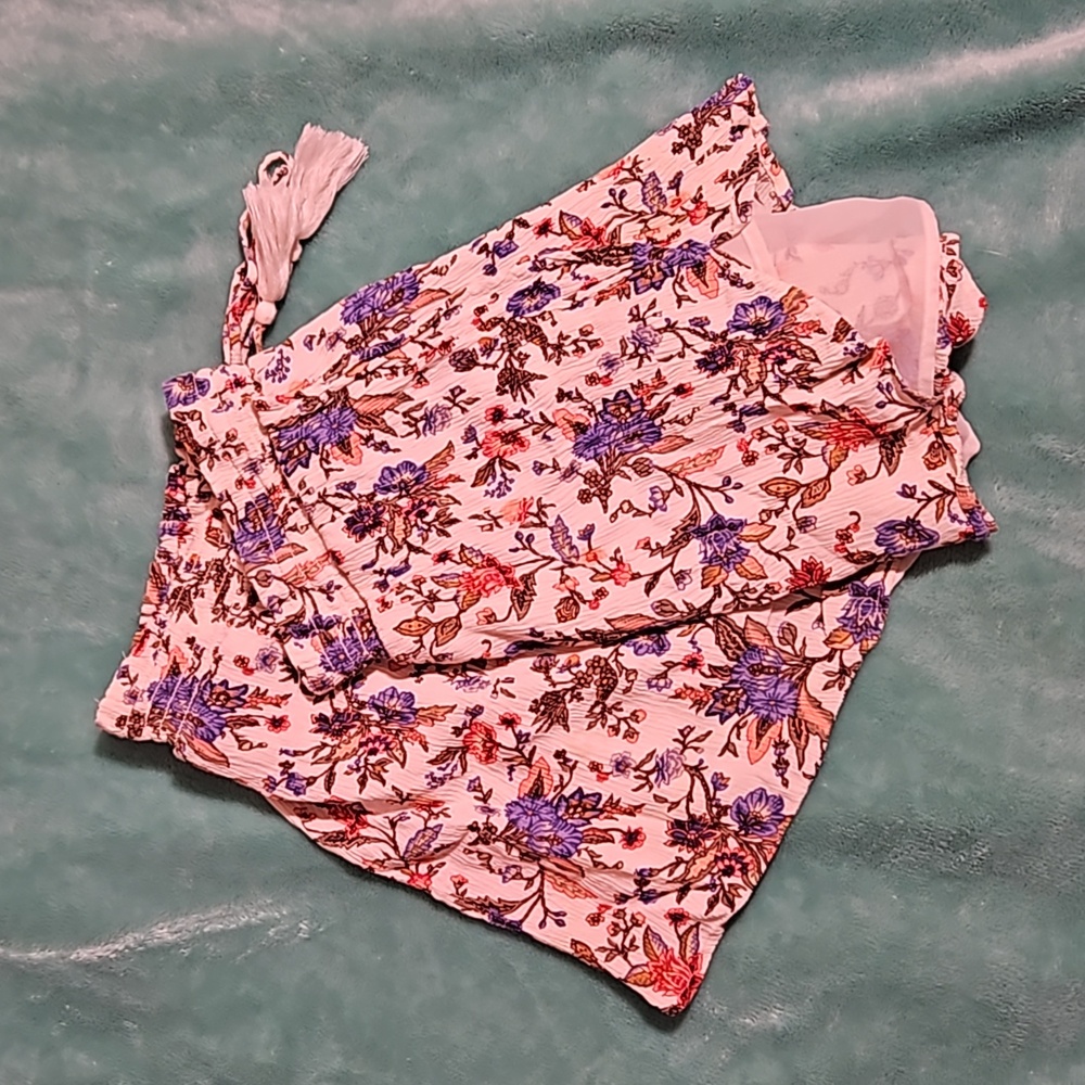 Floral Flowy Shorts